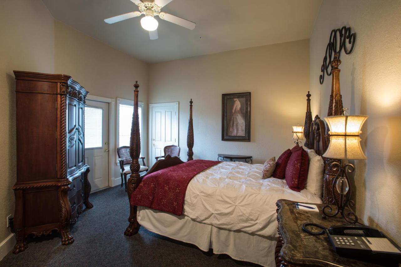 Gruene River Hotel & Retreat New Braunfels Bagian luar foto
