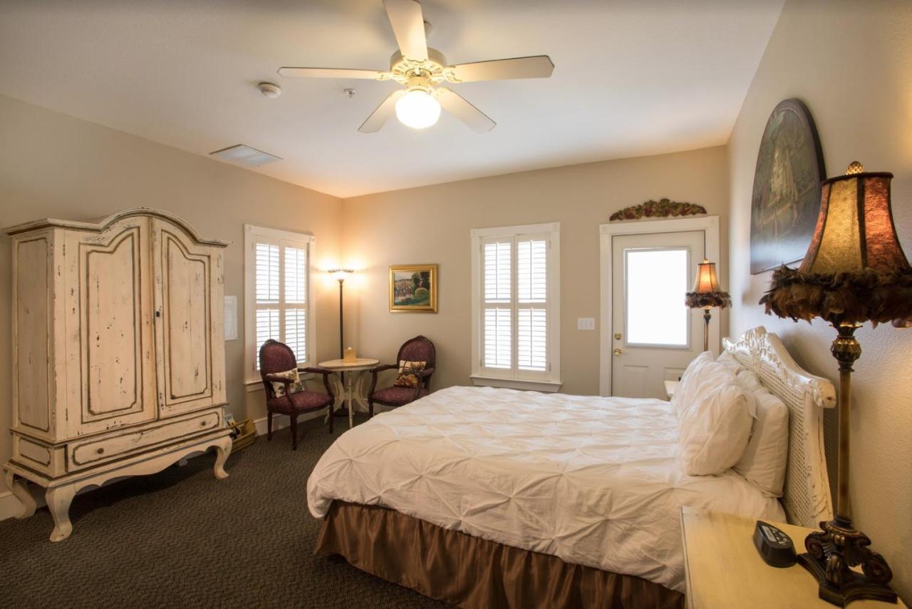 Gruene River Hotel & Retreat New Braunfels Bagian luar foto