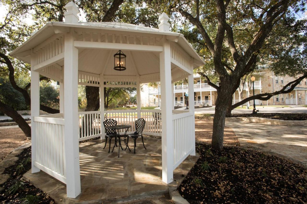 Gruene River Hotel & Retreat New Braunfels Bagian luar foto